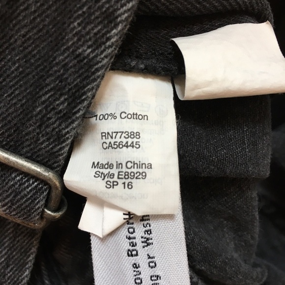 Madewell High Rise Washed Black Denim Adirondack Short Overalls - Picture 13 of 16